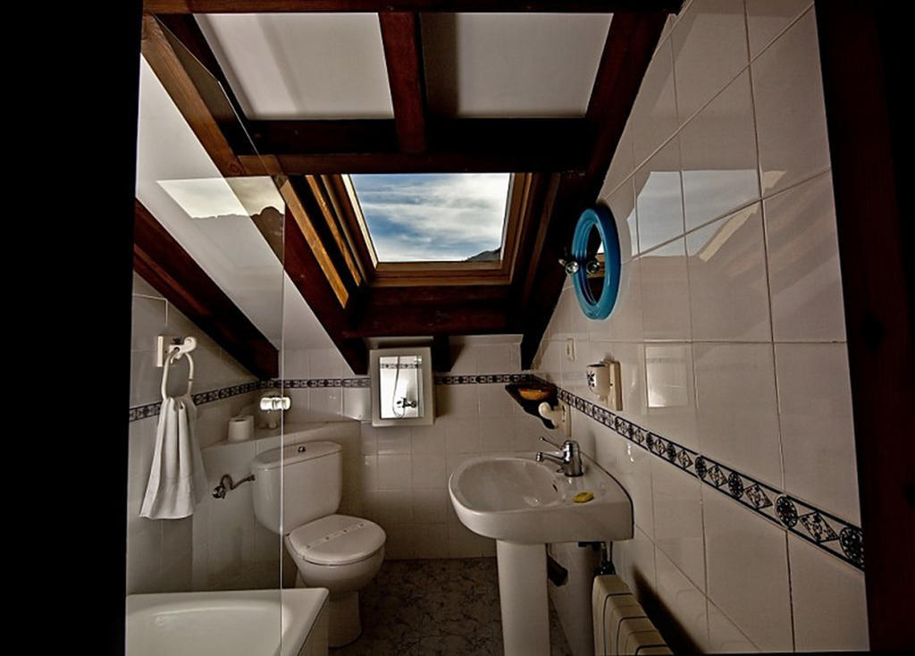 El Camino Real II * Guest House Poo  Room photo